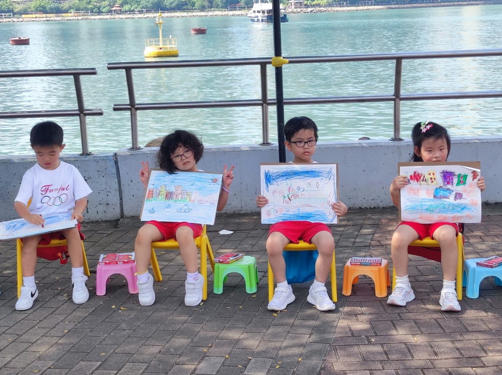 Outdoor Sketching